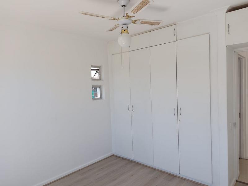 To Let 1 Bedroom Property for Rent in Goodwood Central Western Cape
